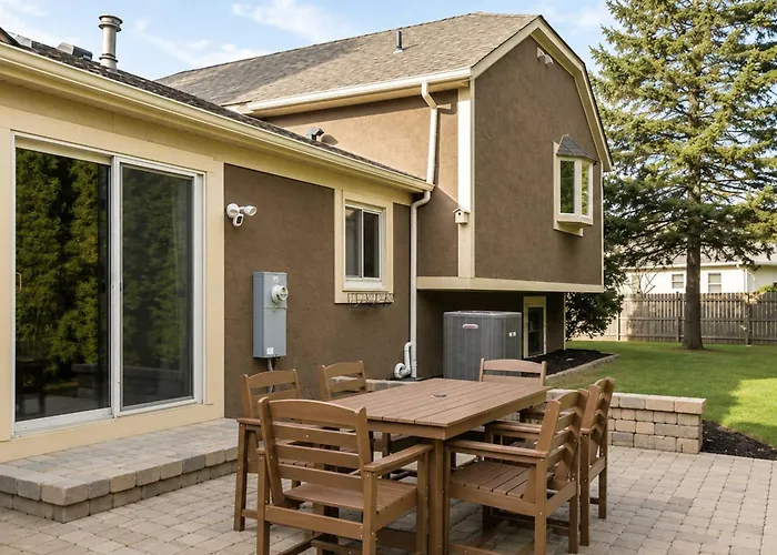 Holiday home 5br & Game Room, Bridge Park & Zoo, Sleeps 12 *