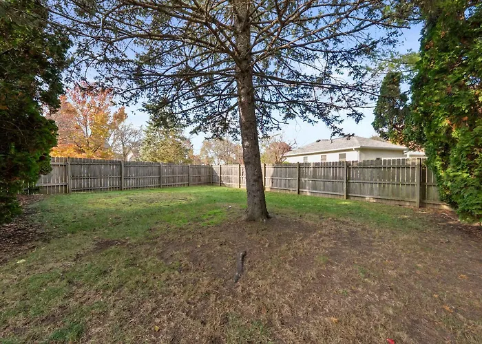 5br & Game Room, Bridge Park & Zoo, Sleeps 12 Columbus